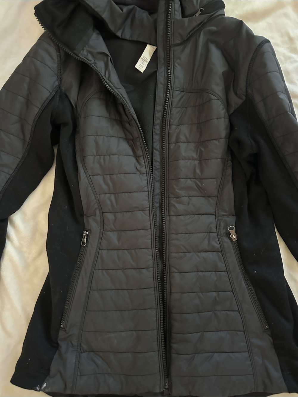 lululemon athletica Black Quilted Hooded Puffer Jacket - Picture 2 of 7